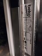 Te koop aangeboden volledig ingebouwd BEKO vaatwasser, Ophalen, Minder dan 85 cm, Minder dan 10 liter, Energieklasse A of zuiniger
