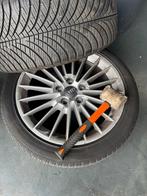 Audi Velgen met Winterbanden 17 inch, Auto-onderdelen, Banden en Velgen, Gebruikt, Banden en Velgen, 17 inch, Personenwagen