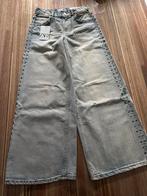 Spijkerbroek met wijde pijpen en studs van Zara maat 164, Broek, Meisje, Nieuw, Ophalen of Verzenden