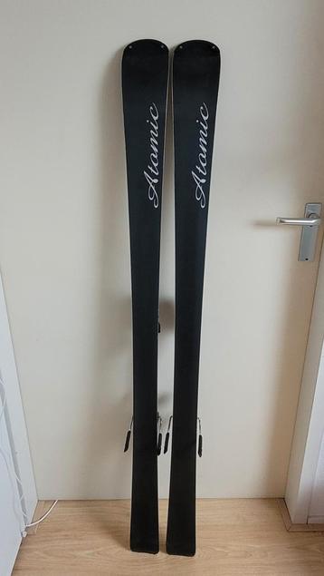 Atomic Ski's - Goede Conditie! 150cm perfect dames of meiden beschikbaar voor biedingen