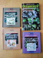 4 boeken met verrassende ideeën voor de tuin! € 1,50 p.st., Ophalen of Verzenden, Zo goed als nieuw, Tuinieren en Tuinplanten