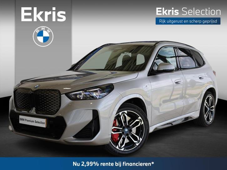 BMW iX1 eDrive20 M Sportpakket Pro | Travel & Premium Pack |, Auto's, BMW, Bedrijf, Te koop, iX1, Achteruitrijcamera, Alarm, Bochtverlichting