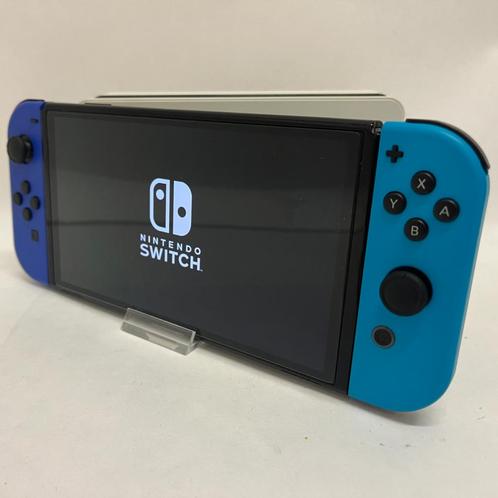 Nintendo Switch Oled 64GB Zwart, Spelcomputers en Games, Spelcomputers | Nintendo Switch, Zo goed als nieuw