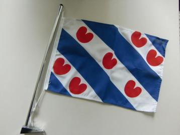 Vlagstok 50cm, met houder en nederlandse of friese vlag   beschikbaar voor biedingen