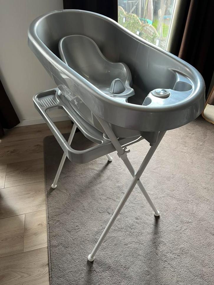 Bébé-Jou badje grijs, Kinderen en Baby's, Badjes en Verzorging, Zo goed als nieuw, Badje, Bébé-jou, Standaard, Ophalen