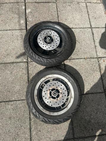 Zip velgen met band beschikbaar voor biedingen