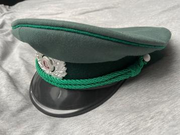 DDR Volkspolizei schirmmutze beschikbaar voor biedingen