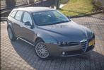 Alfa Romeo 159 1.8 MPI 2008 Grijs, Auto's, Alfa Romeo, 4 cilinders, 1796 cc, Navigatiesysteem, Handgeschakeld