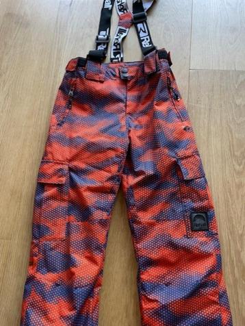 skibroek beschikbaar voor biedingen