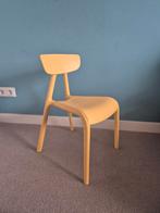 Geel Kunststof Kinderstoeltje - Zithoogte 35cm, Ophalen, Gebruikt, Overige typen