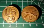 WWII - US - 29th Infantry - D-Co - Collar Disk Set, Verzamelen, Militaria | Tweede Wereldoorlog, Verzenden, Landmacht, Amerika