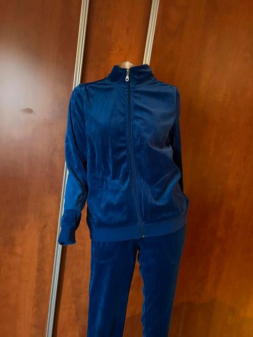 SOYACONSEPT joggingpak maat m origineel ZGAN VELOURS, Kleding | Dames, Huispakken, Zo goed als nieuw, Maat 38/40 (M), Blauw, Ophalen of Verzenden
