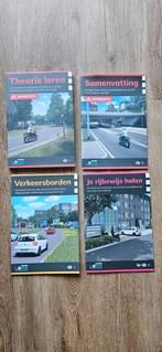 Theorieboeken Motor Examen CBR, Boeken, Ophalen of Verzenden, Zo goed als nieuw, Algemeen, Lens Media