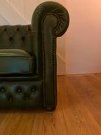 Chesterfield 2 zits Groen, Huis en Inrichting, Banken | Sofa's en Chaises Longues, Ophalen, Gebruikt, Tweepersoons, Minder dan 150 cm