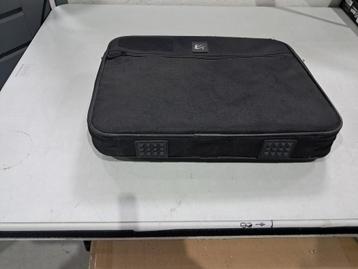 laptoptas beschikbaar voor biedingen