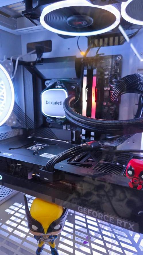 Moederbord DDR5, CPU i7 12700k & AIO Koeler, Computers en Software, Moederborden, Zo goed als nieuw, Intel, DDR5, Ophalen of Verzenden