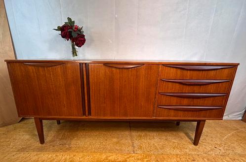 Gratis bezorging!Mid century retro vintage teak dressoir1960, Huis en Inrichting, Kasten | Dressoirs, Gebruikt, 150 tot 200 cm