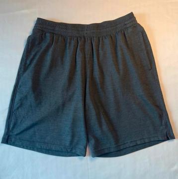 Champion sportshort grijs maat L beschikbaar voor biedingen