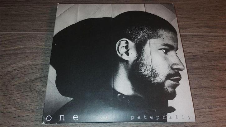 Pete Philly ‎- One [2 CD Digipack], Cd's en Dvd's, Cd's | Hiphop en Rap, Zo goed als nieuw, 2000 tot heden, Ophalen of Verzenden