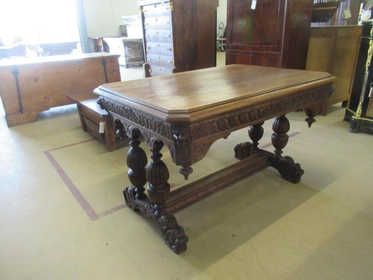 Oer 10914 ANTIEKE eiken dolfijn tafel met snijwerk, Antiek en Kunst, Antiek | Meubels | Tafels, Ophalen