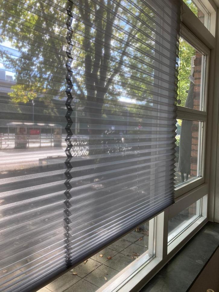 Verosol warmtewerende zonwering, Huis en Inrichting, Stoffering | Gordijnen en Lamellen, Zo goed als nieuw, 150 tot 200 cm, Grijs