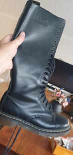 Dr martens maat 41 hoog verkocht, Ophalen of Verzenden, Gebruikt, Dressuur, Schoeisel