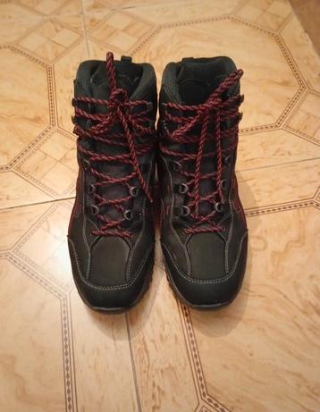 Hanwag  berg en wandelschoenen 46.5  beschikbaar voor biedingen