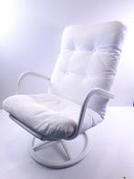 Fauteuil met mooi vintage design, Ophalen, Gebruikt, Minder dan 75 cm, Metaal