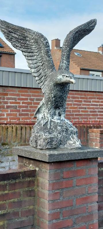 Betonnen Tuinbeelden Vogels zie beschrijving beschikbaar voor biedingen