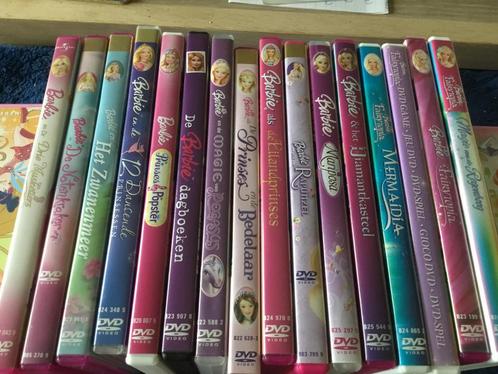 13 films barbie en 1 dvd game( zie omschrijving), Cd's en Dvd's, Dvd's | Kinderen en Jeugd, Zo goed als nieuw, Film, Overige genres