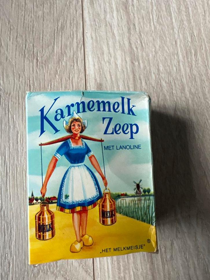 Vintage Karnemelk Zeep - Het Klaverblad 21 stuks beschikbaar, Sieraden, Tassen en Uiterlijk, Uiterlijk | Lichaamsverzorging, Zo goed als nieuw