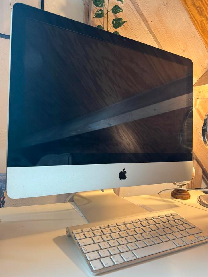 iMac 21.5 inch (Mid 2011) - Core i5, 500GB HDD, Computers en Software, Apple Desktops, Zo goed als nieuw, iMac, HDD, 2 tot 3 Ghz