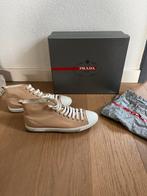 Prada milano sneakers, schoenen maat 37 als nieuw origineel, Kleding | Dames, Prada, Beige, Ophalen of Verzenden, Sneakers of Gympen