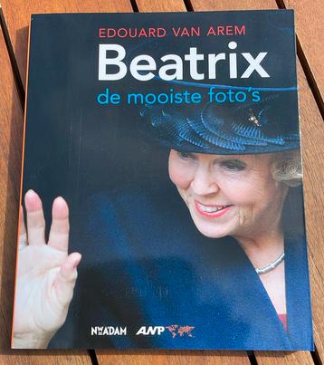 E. van Arem - 70 jaar Beatrix beschikbaar voor biedingen