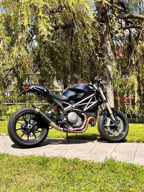 Ducati Monster 1100 EVO ABS - SC project, Motoren, Motoren | Ducati, Particulier, Naked bike, meer dan 35 kW, 2 cilinders, Ophalen