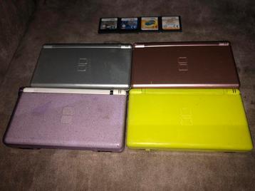 Nintendo DS Consoles - Diverse Kleuren + Games beschikbaar voor biedingen