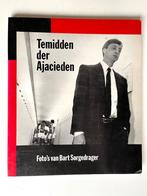 Fotoboek Ajax - Temidden der Ajacieden, Boeken, Kunst en Cultuur | Fotografie en Design, Fotografen, Ophalen of Verzenden, Voorwoord Freek de Jonge