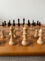 Schaakbord met schaakstenen set schaken chessboard vintage, Ophalen of Verzenden