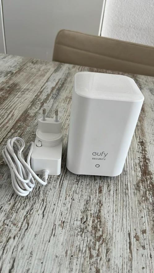 Eufy homebase 2 zgan, Huis en Inrichting, Deurbellen, Zo goed als nieuw, Draadloos, Compatibel met smartphone, Ophalen of Verzenden