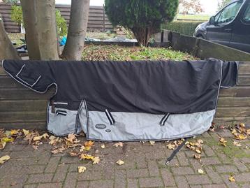 Winterdeken/ regendeken Vantaggio 400gr 205 fullneck beschikbaar voor biedingen