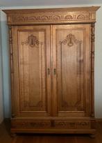Oude kast, volledig demontabel., Antiek en Kunst, Antiek | Meubels | Kasten, Ophalen
