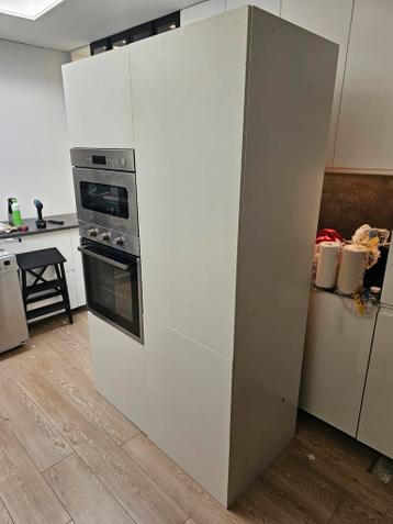 IKEA Metod/Vallstena 60x60x200 keukenkasten + magnetron/oven - afbeelding 2