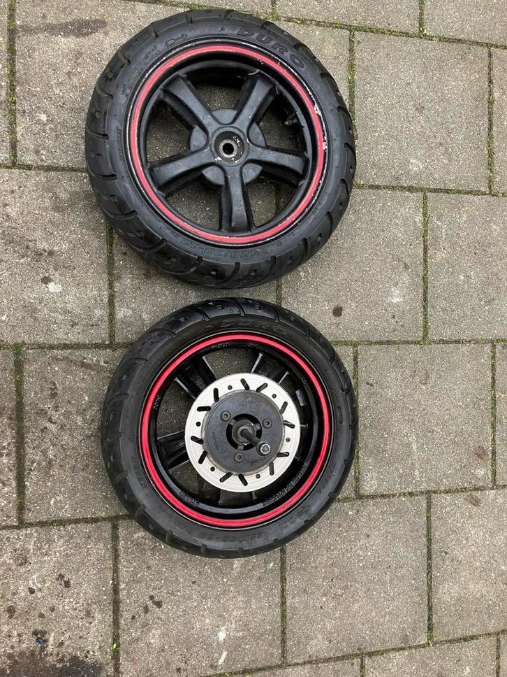 Sym, Motoren, Tuning en Styling, Ophalen