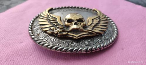 Metalen gesp met schedel en vleugels vintage, Kleding | Heren, Riemen en Ceinturen, Nieuw, Minder dan 95 cm, Overige kleuren, Verzenden