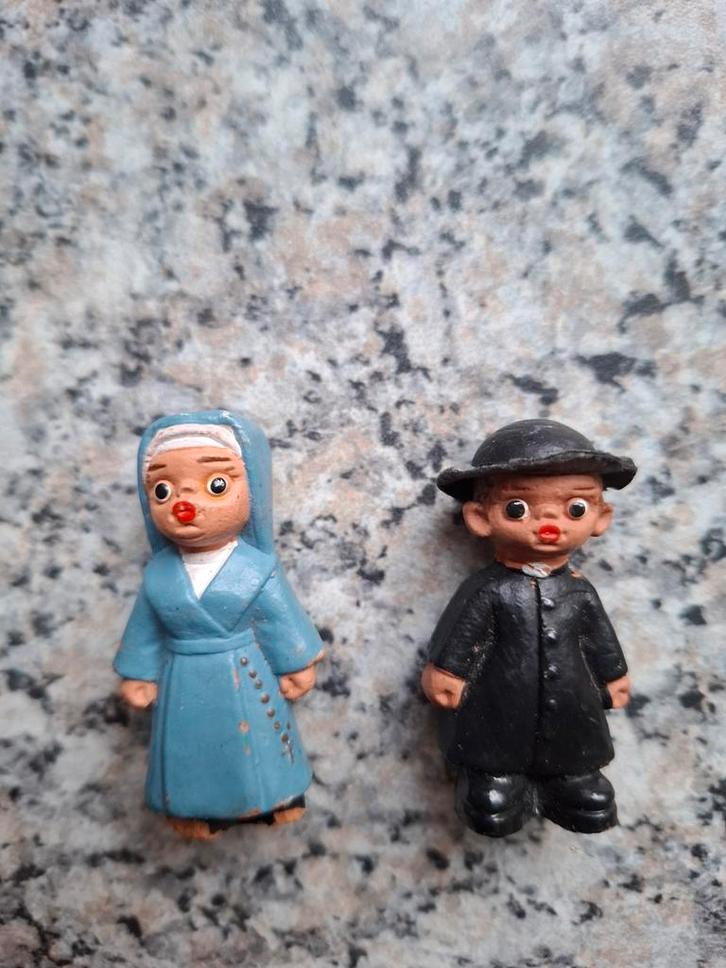 Vintage Non en Priester Figuurtjes, Verzamelen, Poppetjes en Figuurtjes, Gebruikt, Ophalen of Verzenden