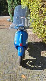 Unieke Vespa Sprint Mat Blauw 2019 – Luxe & Stijlvol!, Fietsen en Brommers, Scooters | Vespa, Ophalen, Vespa S, Zo goed als nieuw