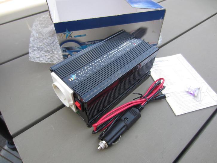 Omvormer 12V>230V 300Watt, Auto-onderdelen, Accu's en Toebehoren, Nieuw, Verzenden