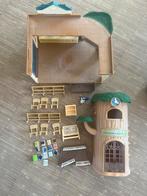Sylvanian families, boomhut school, Kinderen en Baby's, Speelgoed | Poppenhuizen, Ophalen of Verzenden, Zo goed als nieuw