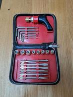 Etui met inbussleutels en dopsleutels, Doe-het-zelf en Verbouw, Ophalen of Verzenden