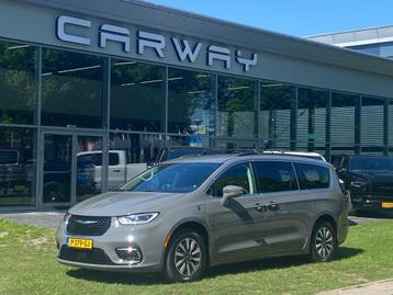 Chrysler Pacifica 3.6L Touring Plug-in Hybride (bj 2022) beschikbaar voor biedingen